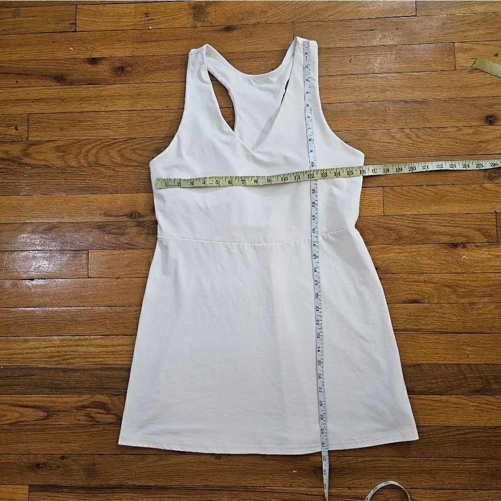 Fabletics On The Go White Built In Bra Dress Large - Picture 8 of 11